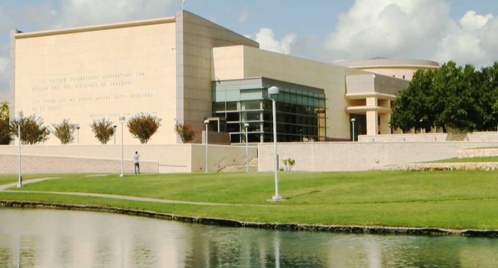photo of George bush library in daylight